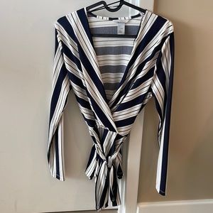 H&M blouse tie on the waist